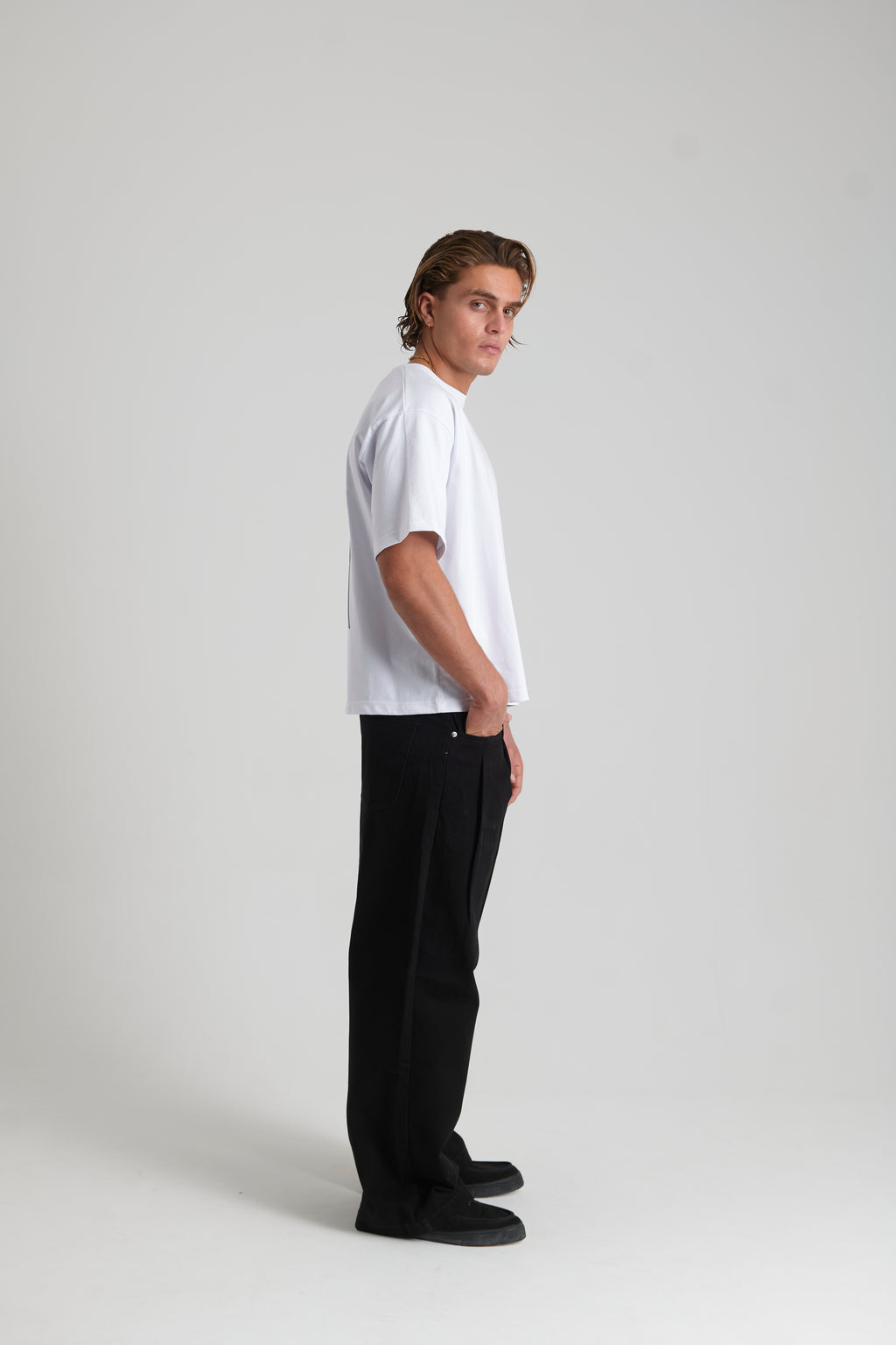 Hemline Jeans