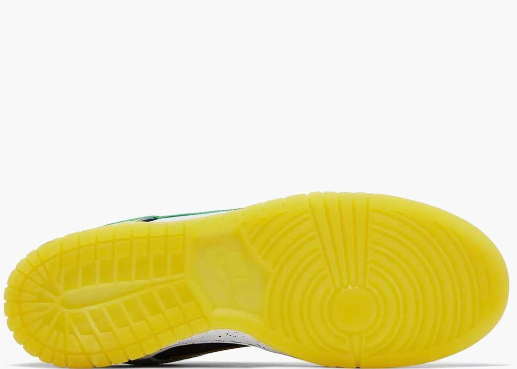 DUNK LOW WHAT THE DUCK AWAY UNIVERSITY OF OREGON PE