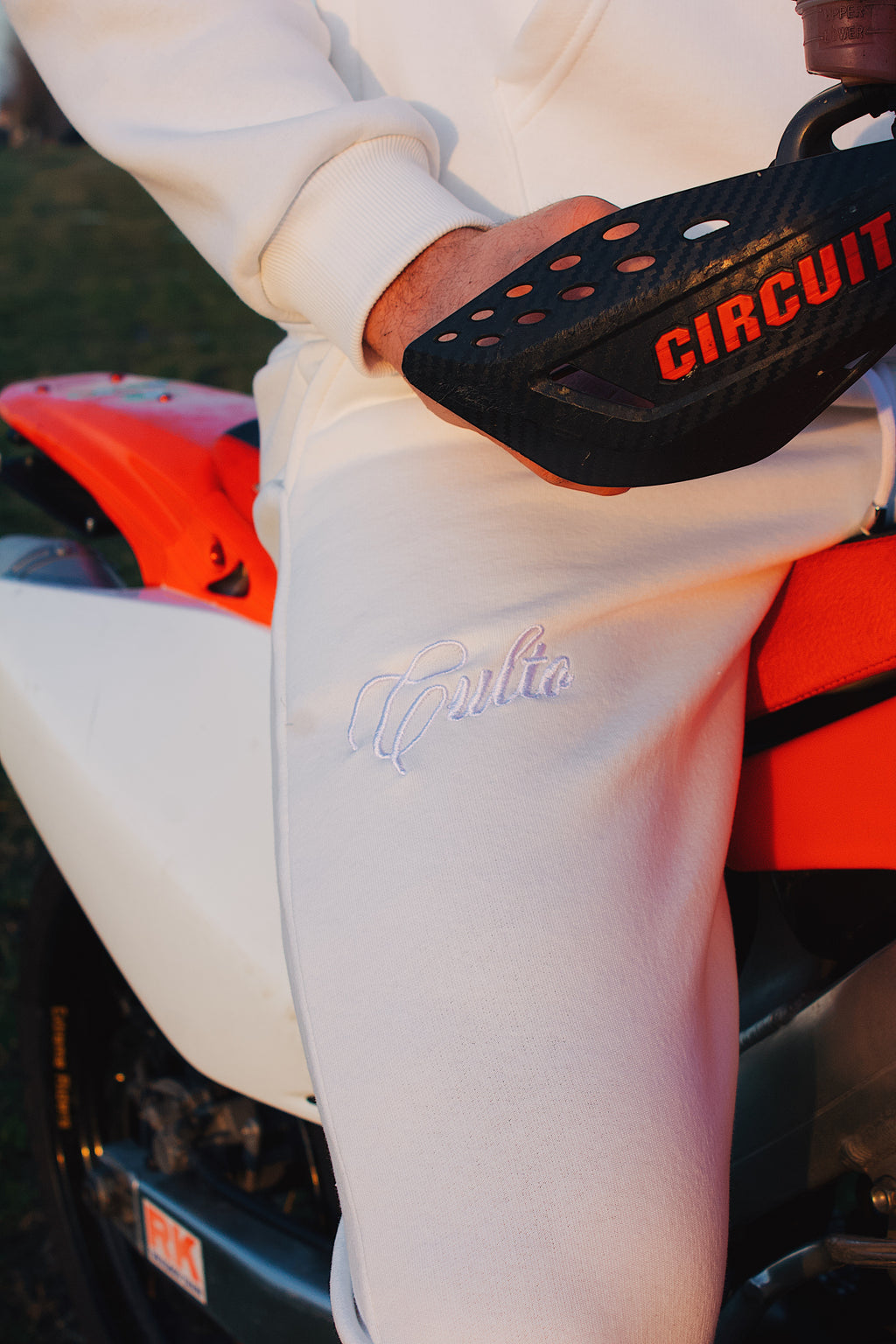 TRACKSUIT FLARED FIT